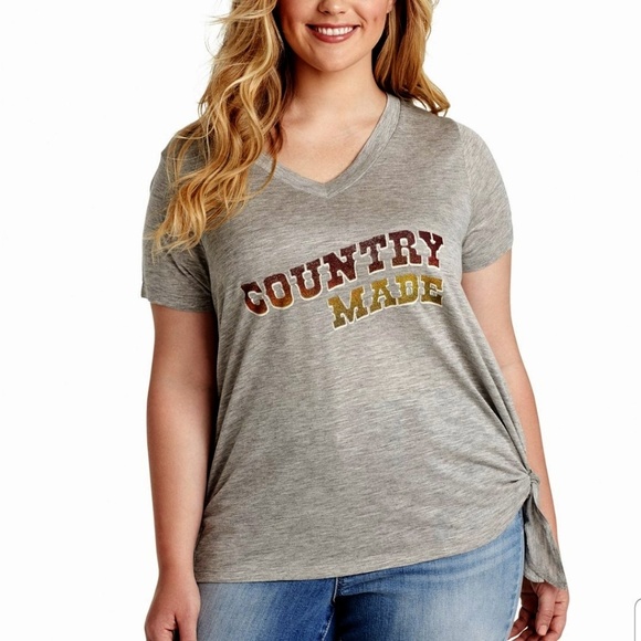 Jessica Simpson Tops - Jessica Simpson graphic tee